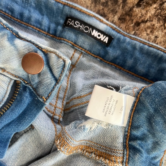Fashionova jean shorts - Picture 2 of 3